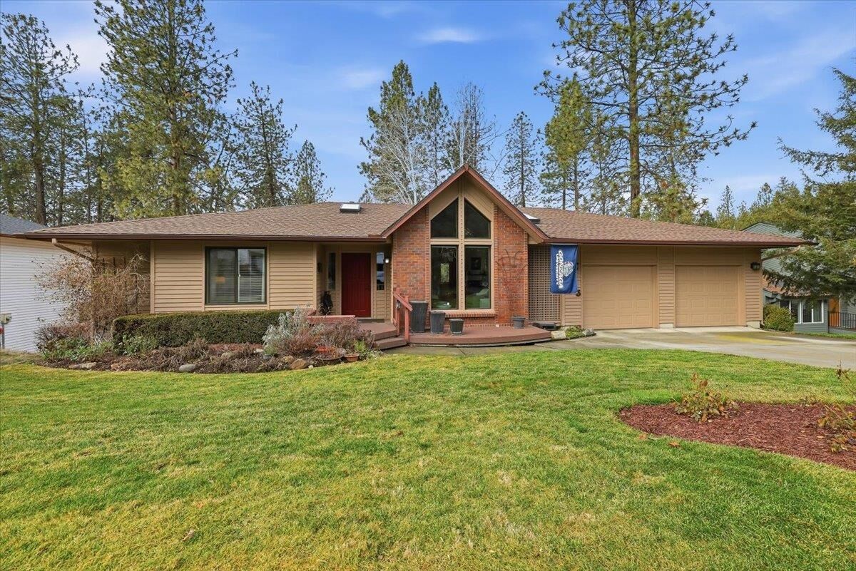 Property Photo: 9515 N Loganberry Ct WA 99208