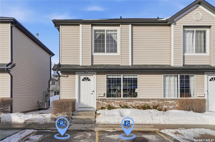 Photo de la propriété:  670 Kenderdine Road 225  SK S7N 4W4 