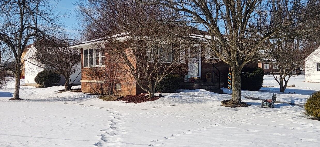 Property Photo: 307 Mahoney Avenue PA 16117