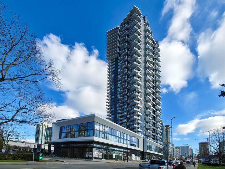 2181 Madison Avenue 1805 — photo 1
