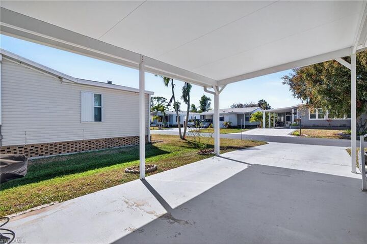 Property Photo: 16225 Asheboro Ct FL 33908