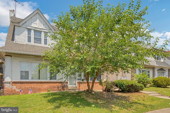 Property Photo:  4812 E Roosevelt Boulevard  PA 19124 