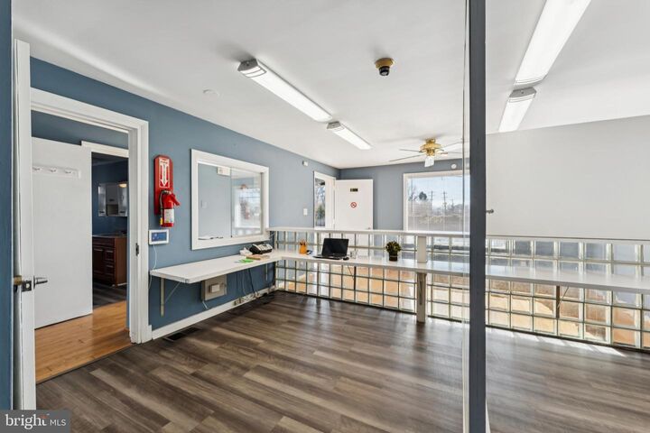 Property Photo:  1004 White Oak Drive  MD 20745 