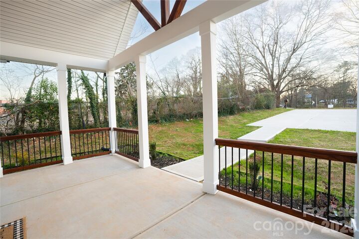 Property Photo: 510 N Mulberry Street NC 28021