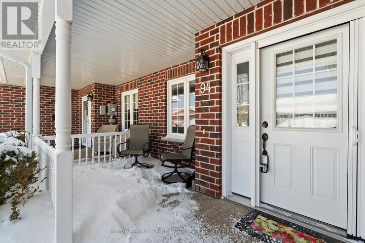 Property Photo: 94 Redford Drive ON N0M 1S3