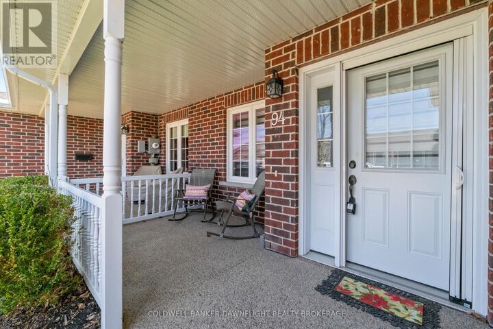 Property Photo:  94 Redford Drive  ON N0M 1S3 