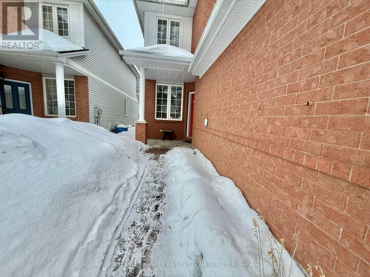 Property Photo: 70 Trump Avenue ON K2C 4A4