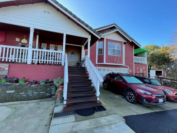 Property Photo:  13530 Joshua Way  CA 95370 