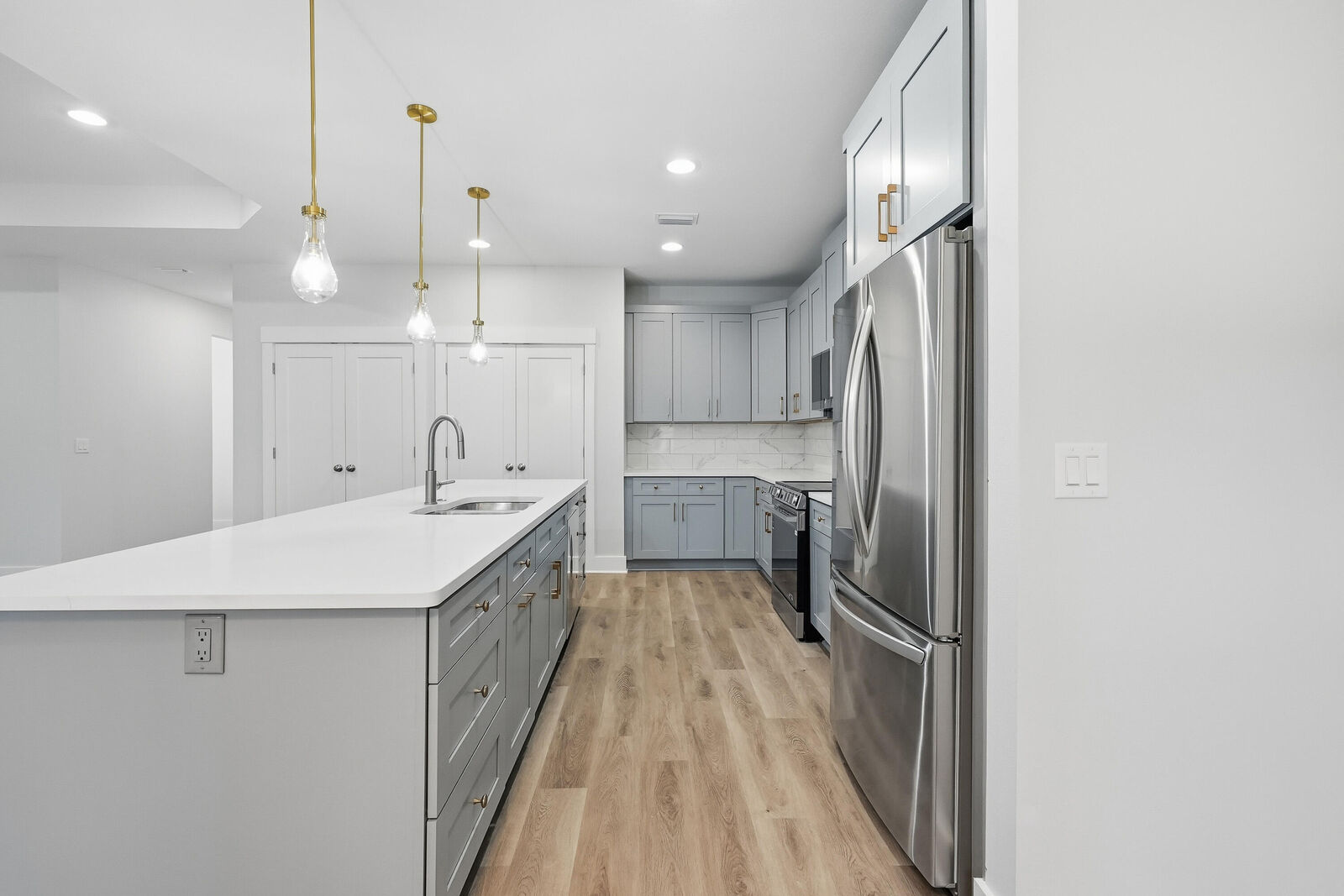 Property Photo:  717 Hazel Drive  FL 32547 