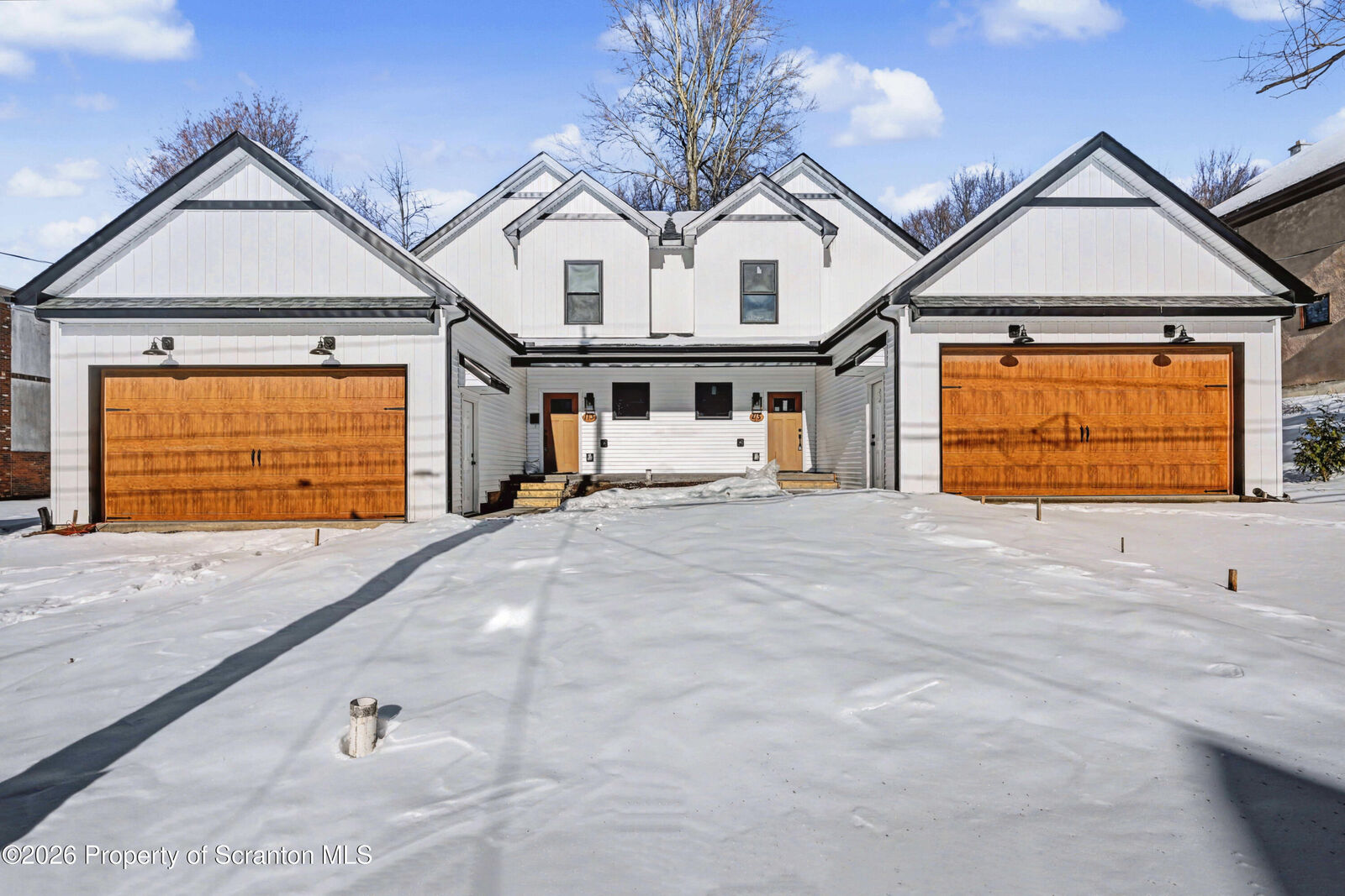 Property Photo:  115 E Pine Street  PA 18512 