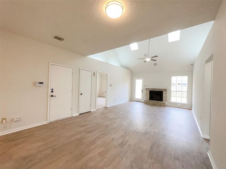 Property Photo:  1606 Blue Heather Lane  TX 77545 