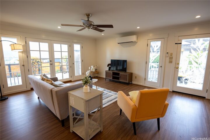 Property Photo:  179 Nawiliwili Street  HI 96825 