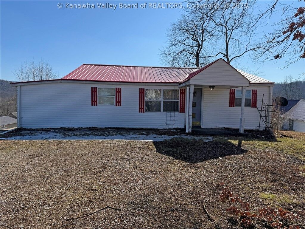 Property Photo:  5231 Greywood Drive  WV 25313 