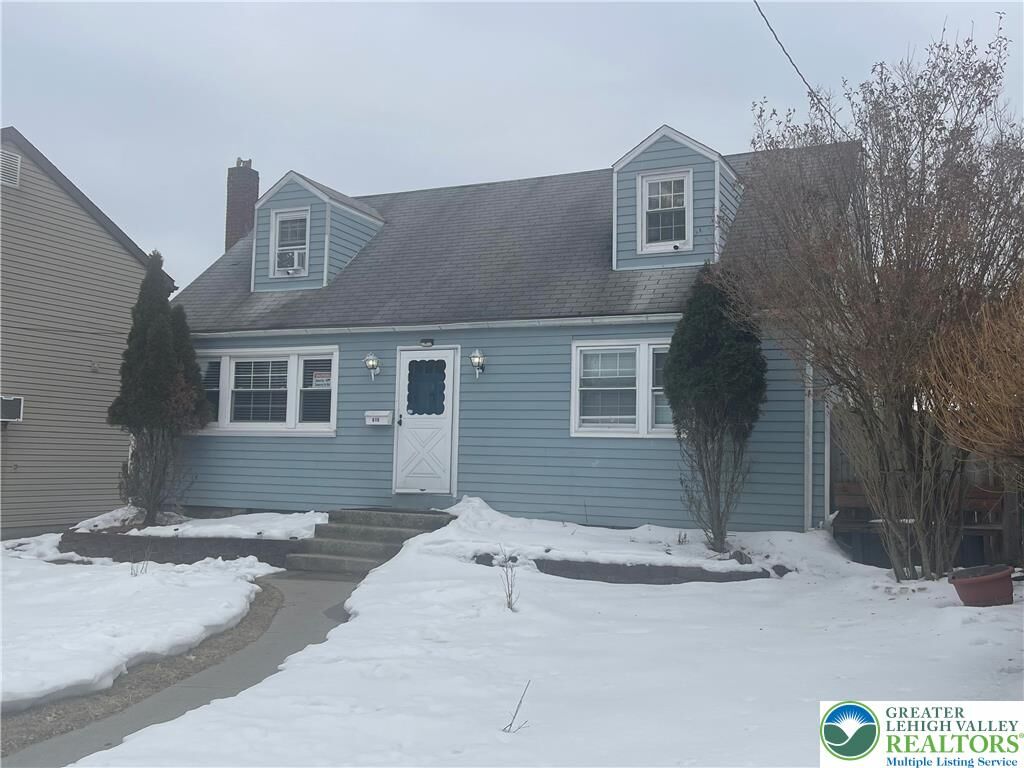 Property Photo:  615 Randolph Street E  PA 18109 
