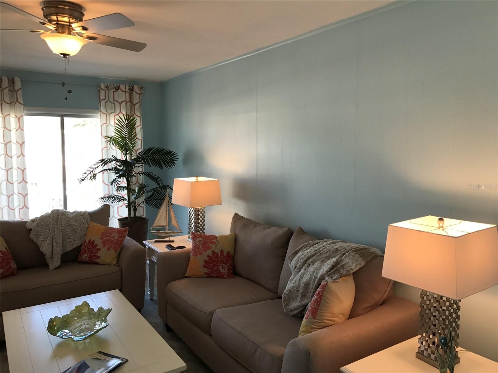 Property Photo:  335 N Causeway E21  FL 32169 