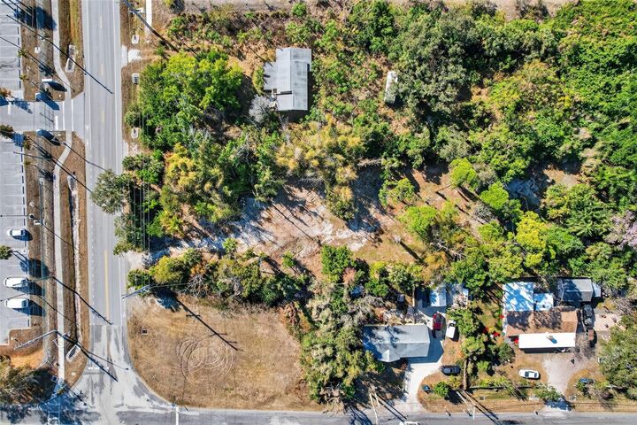 Property Photo: 14 Old Venice Road FL 34229