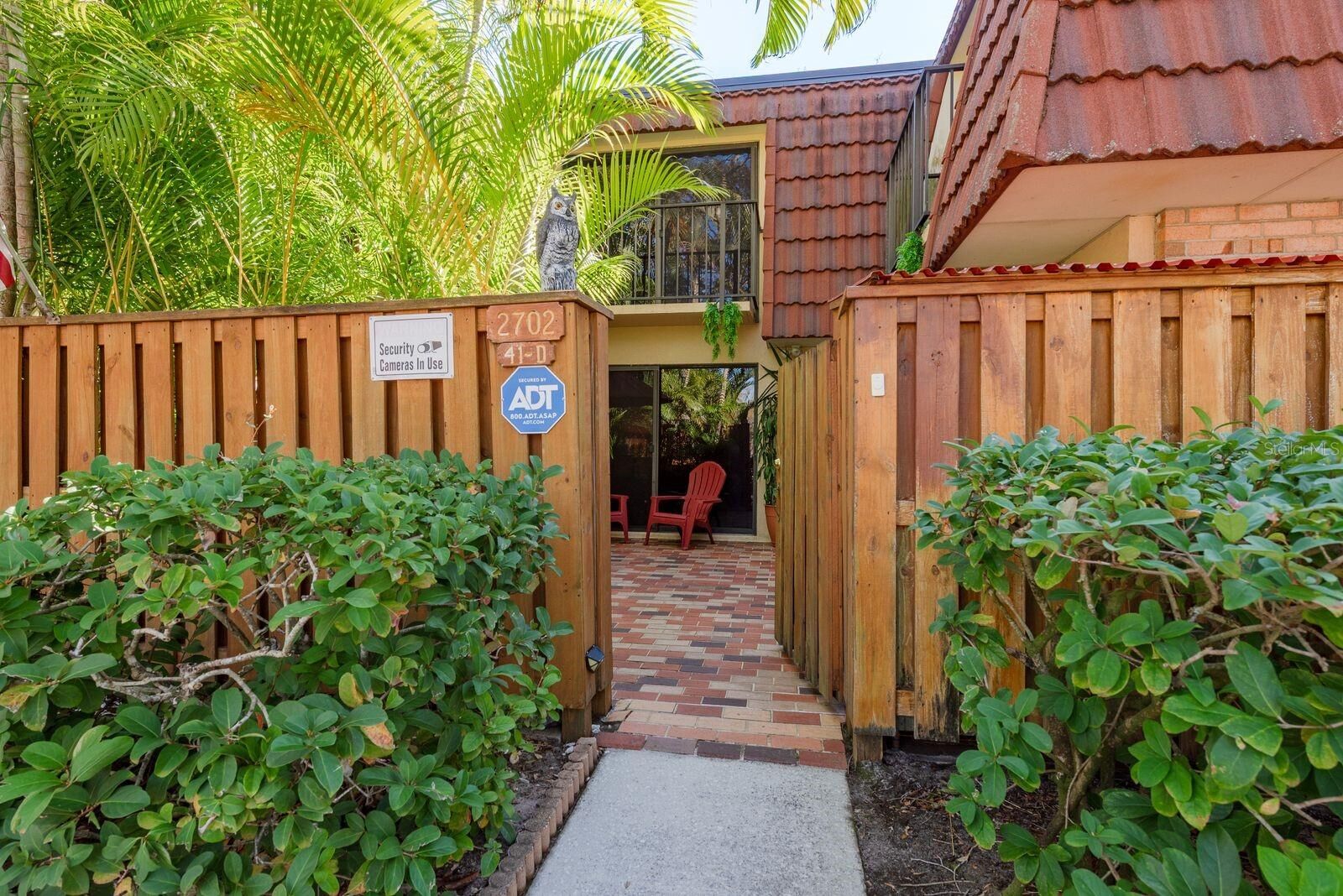 Property Photo: 2702 14th Court FL 34684