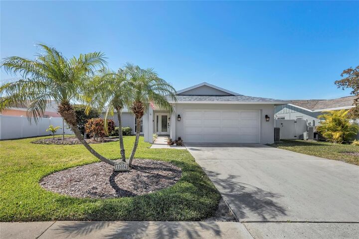 Property Photo: 11034 Malaga Drive FL 33774
