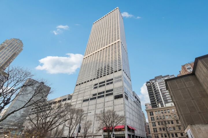 Property Photo:  180 E Pearson Street 4202  IL 60611 