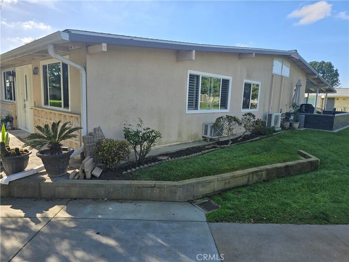 Property Photo:  1470 Homewood Road 90G  CA 90740 