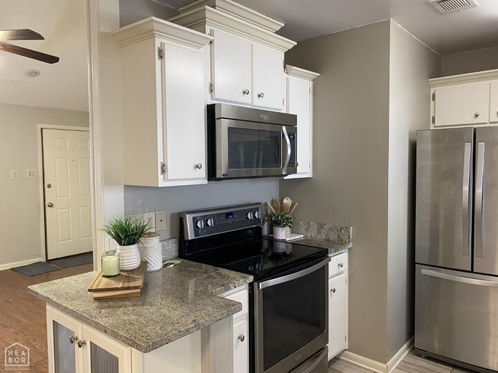 Property Photo:  2709 Greenbriar Drive  AR 72401 