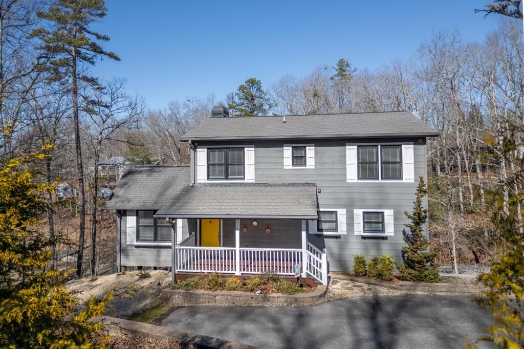 Property Photo:  332 Talon Trace  GA 30512 