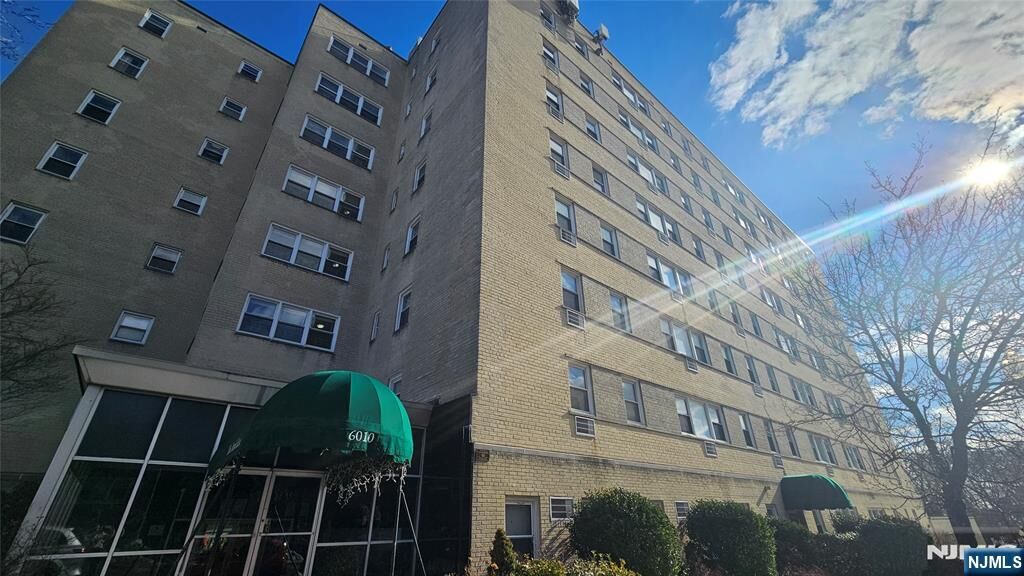 Property Photo: 6010 E Boulevard East #16 NJ 07093