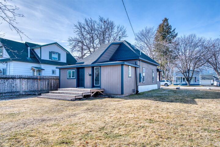 Property Photo:  304 N 7th Street  MT 59840 