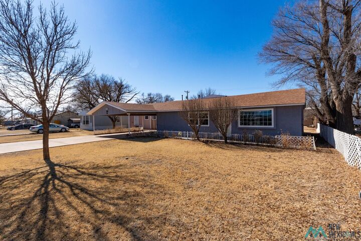 Property Photo:  212 Lamar Street  NM 88135 