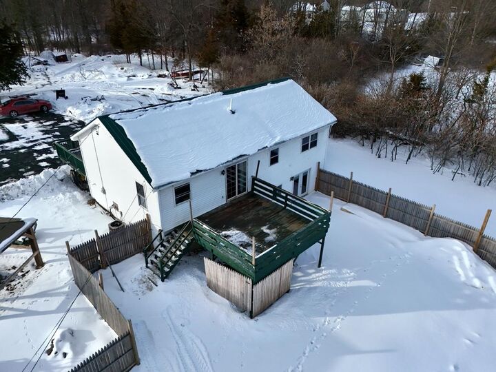 Property Photo: 17 Kayak Road VT 05458