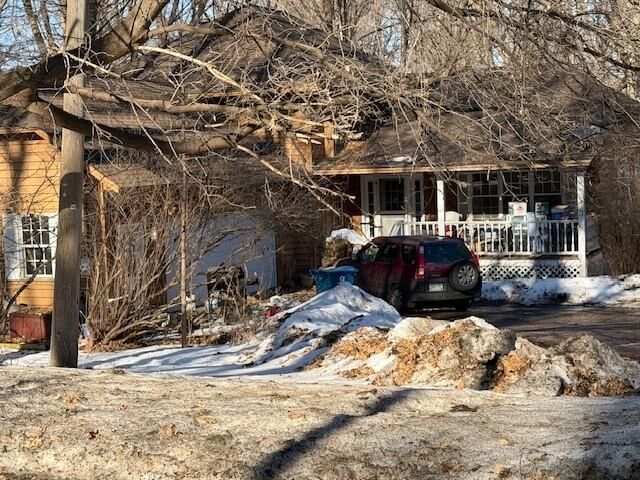 Property Photo:  18990 Park Avenue  MN 55391 