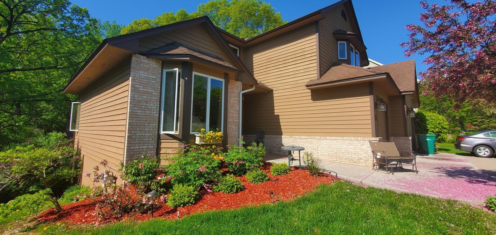 Property Photo: 13529 Gossamer Way MN 55124