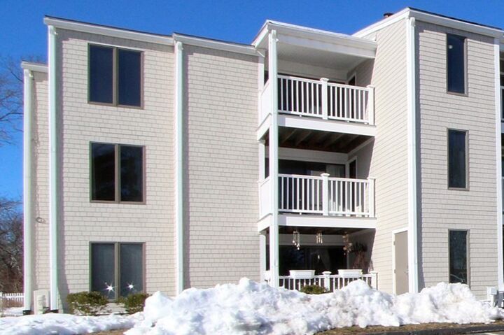 Property Photo:  36 Old Colony Way 21  MA 02653 