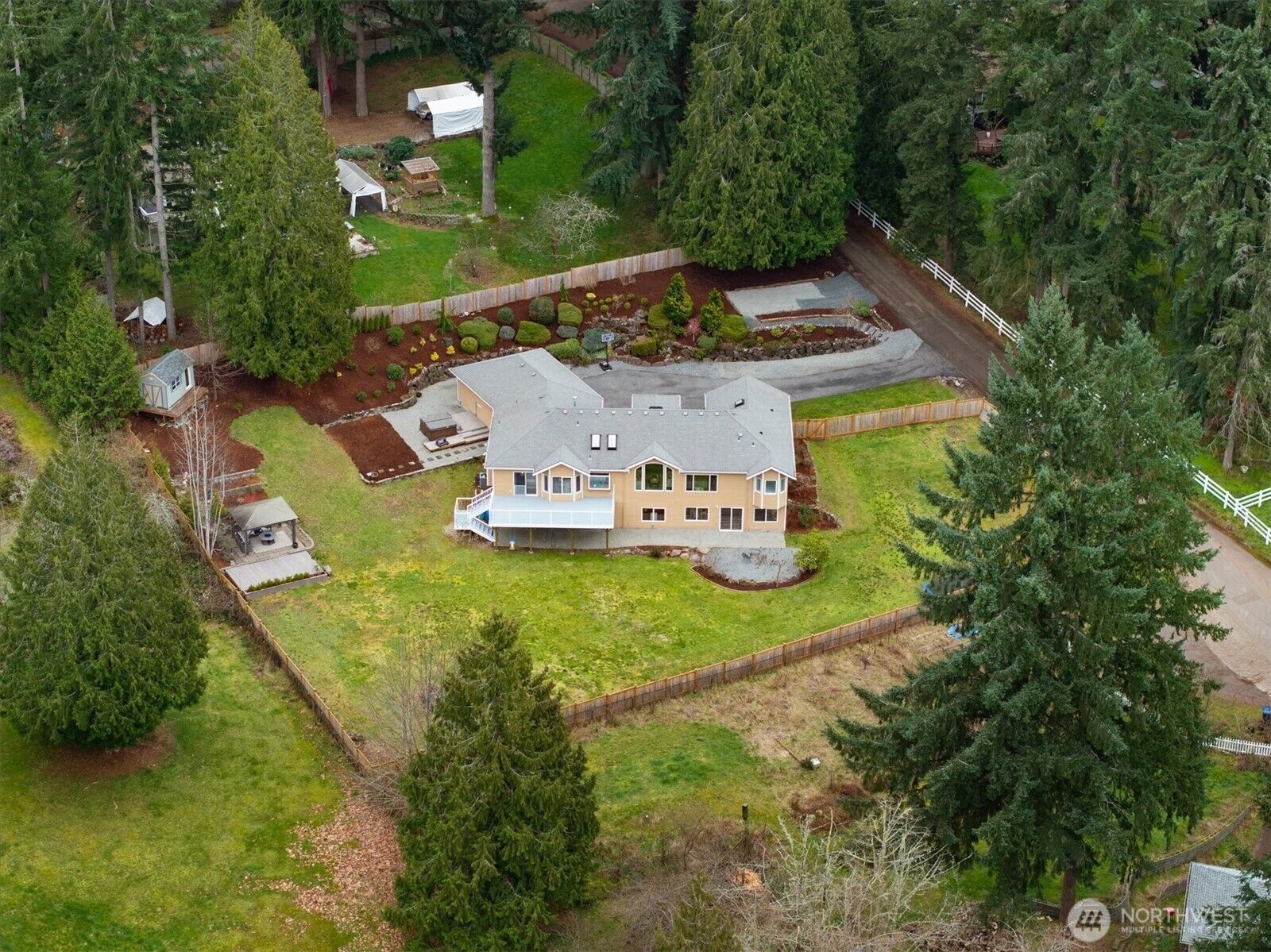 Property Photo: 22910 NE 76th Street WA 98053