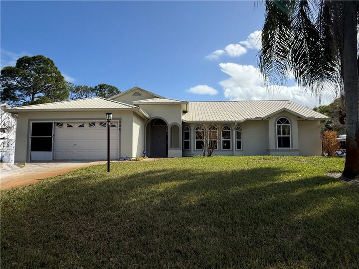 Property Photo:  686 Caravan Terrace  FL 32958 
