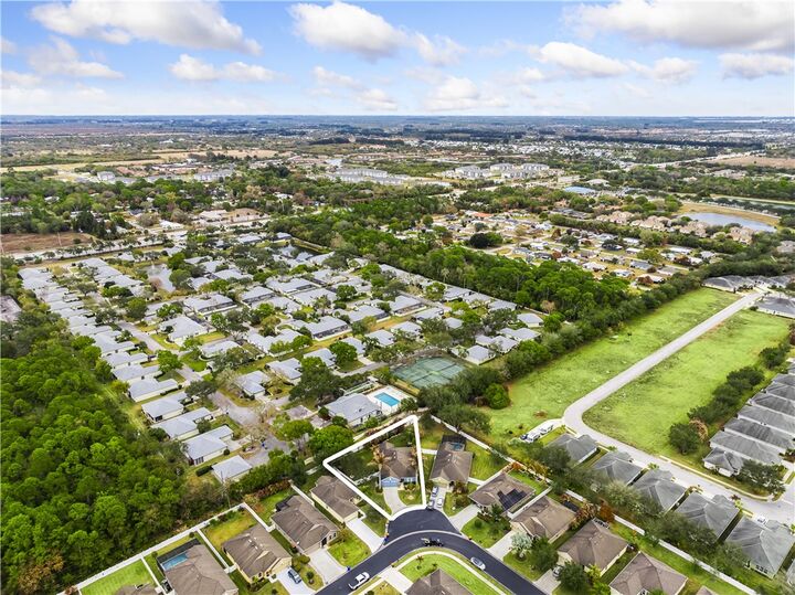 Property Photo:  8143 Westfield Circle  FL 32966 