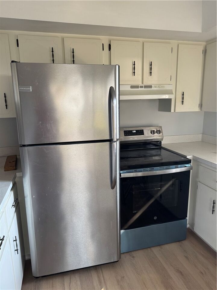 Property Photo:  2045 15th Street  FL 32960 