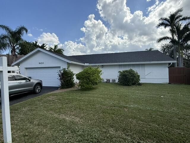 Property Photo: 9453 Burlington Place FL 33434