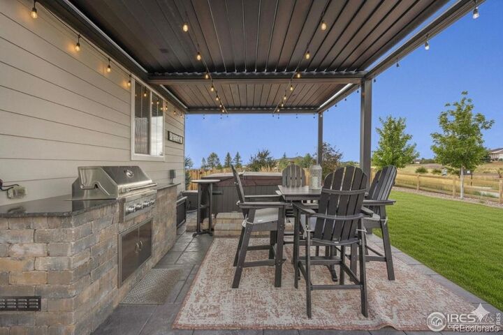 Property Photo:  1683 Castle Vista Way  CO 80104 