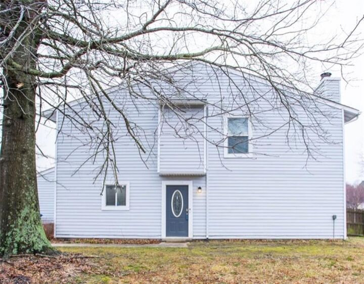 Property Photo: 5900 Blackpoole Ln VA 23462