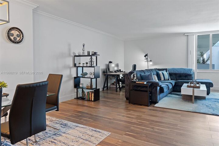 Property Photo:  1200 West Ave Ph31  FL 33139 