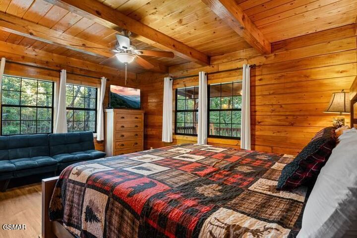 Property Photo:  1930 Backhome Lane  TN 37876 