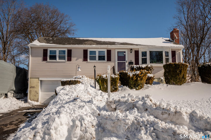 Property Photo: 54 Fairlane Drive CT 06053