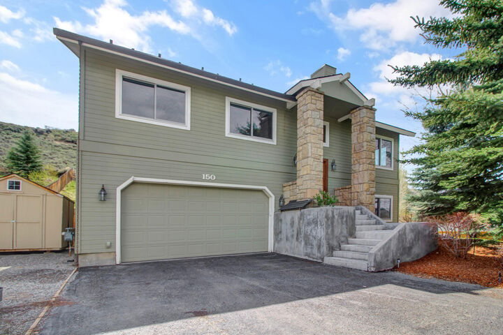 Property Photo:  150 Sunrise Ranch Rd  ID 83313 