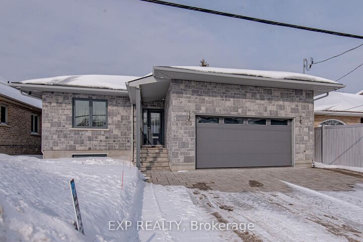 Property Photo: 1473 Rosebella Avenue W ON K1T 1E5