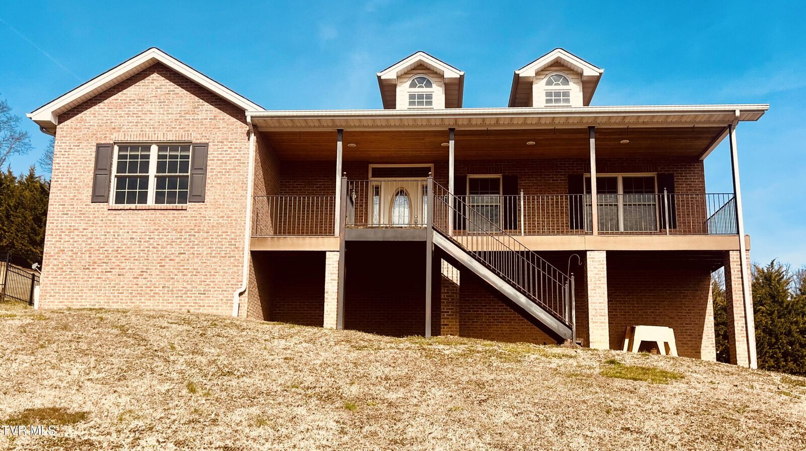 Property Photo: 400 Highland Church Road TN 37615