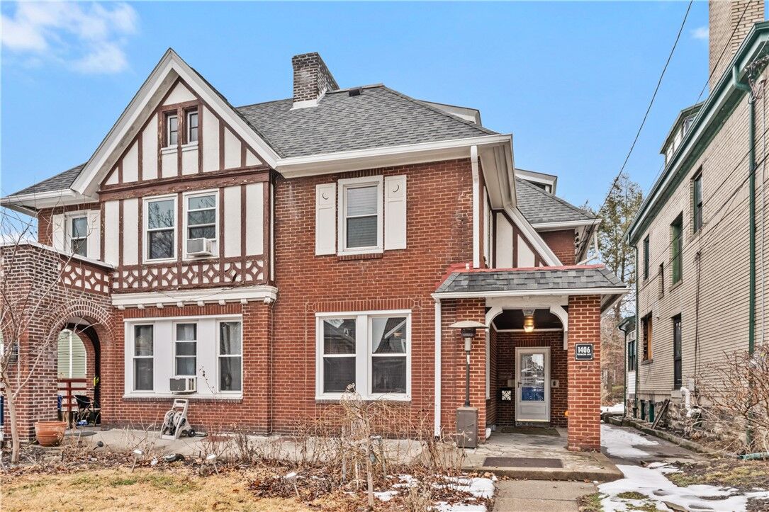 Property Photo:  1406 Termon Ave  PA 15212 