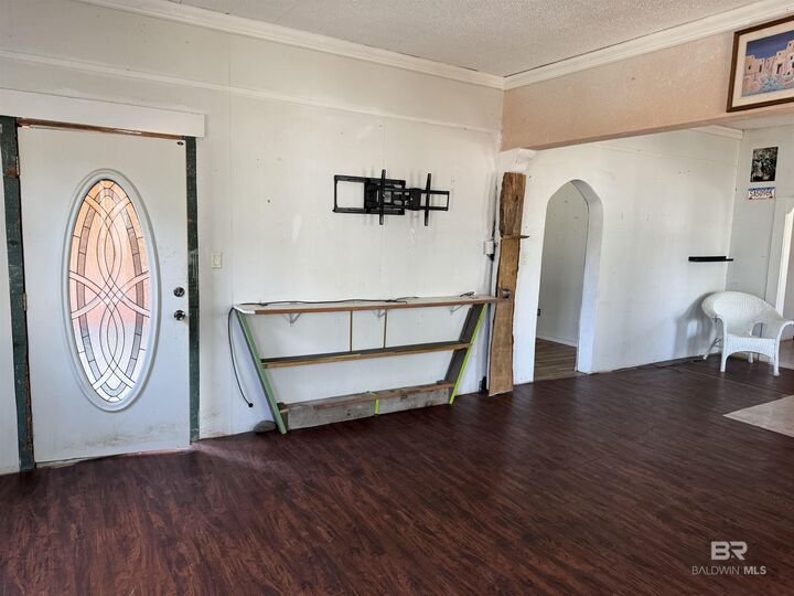 Property Photo:  1111 Hand Avenue  AL 36507 