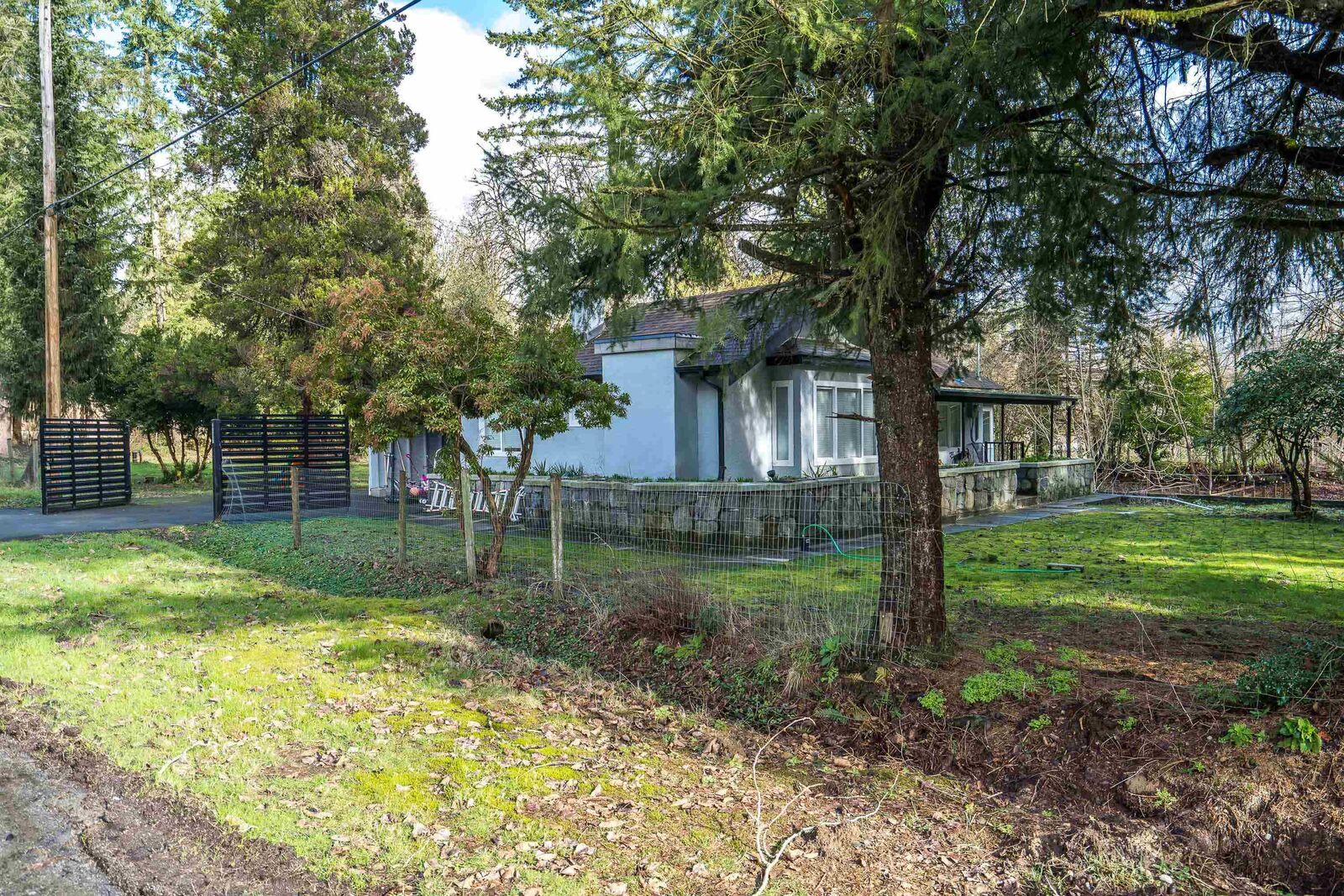 Property Photo: 27601 104 Avenue BC V2W 1M6