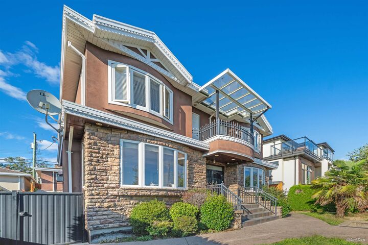 Property Photo: 2177 Bonaccord Drive BC V5P 2N8